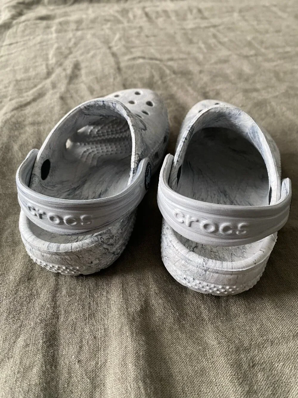 Crocs Kids' Marbled Classic Clog, Grey Swirl, Size C7